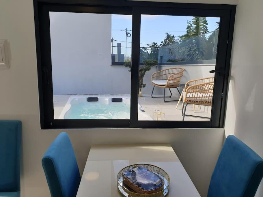Sunset Avenue For Couple W/ Jacuzzi Spa Hot Water Paul do Mar (Madeira) Exterior foto