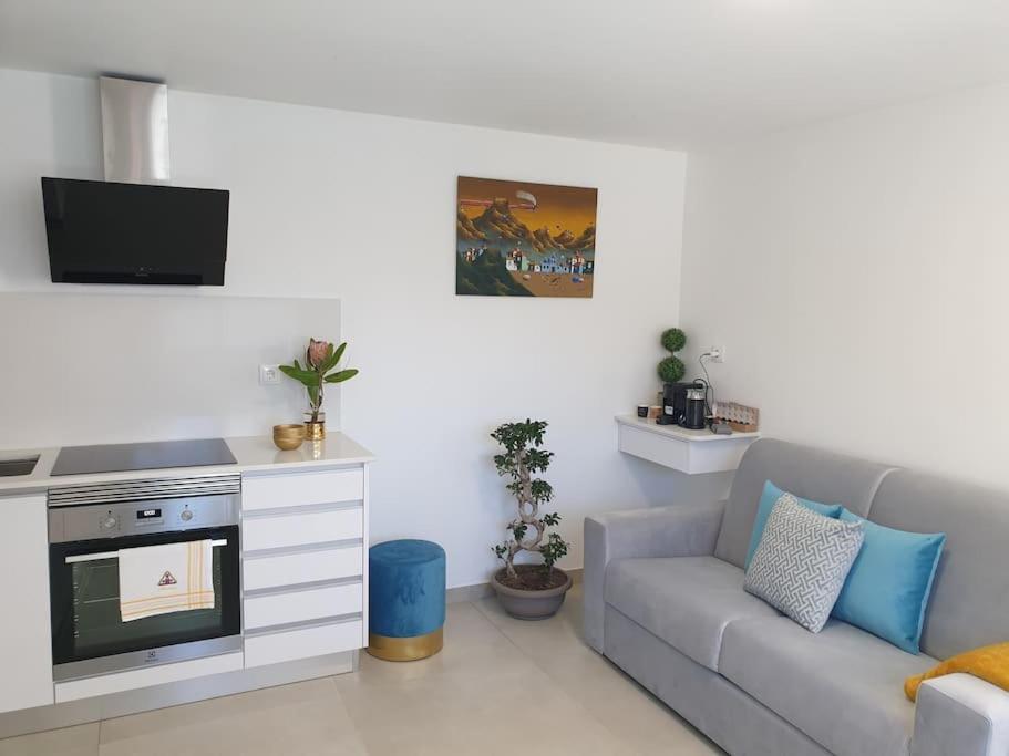 Sunset Avenue For Couple W/ Jacuzzi Spa Hot Water Paul do Mar (Madeira) Exterior foto